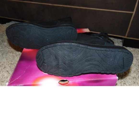 Womens Winter Boots SO Black 7 Mid Calf Pull On Plush Suede Button Fx Fur Trim - Picture 11 of 11